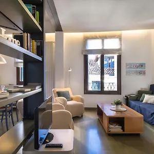 Apartamento Mansardina - 1 Min From Accademia - Duplex Stylish And Cosy, Venecia
